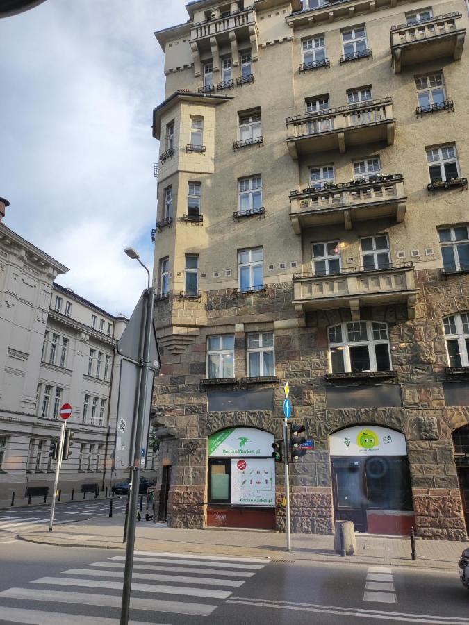 Centrum Artlwowska Varsóvia Exterior foto